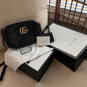GUCCI Marmont small shoulder bag
